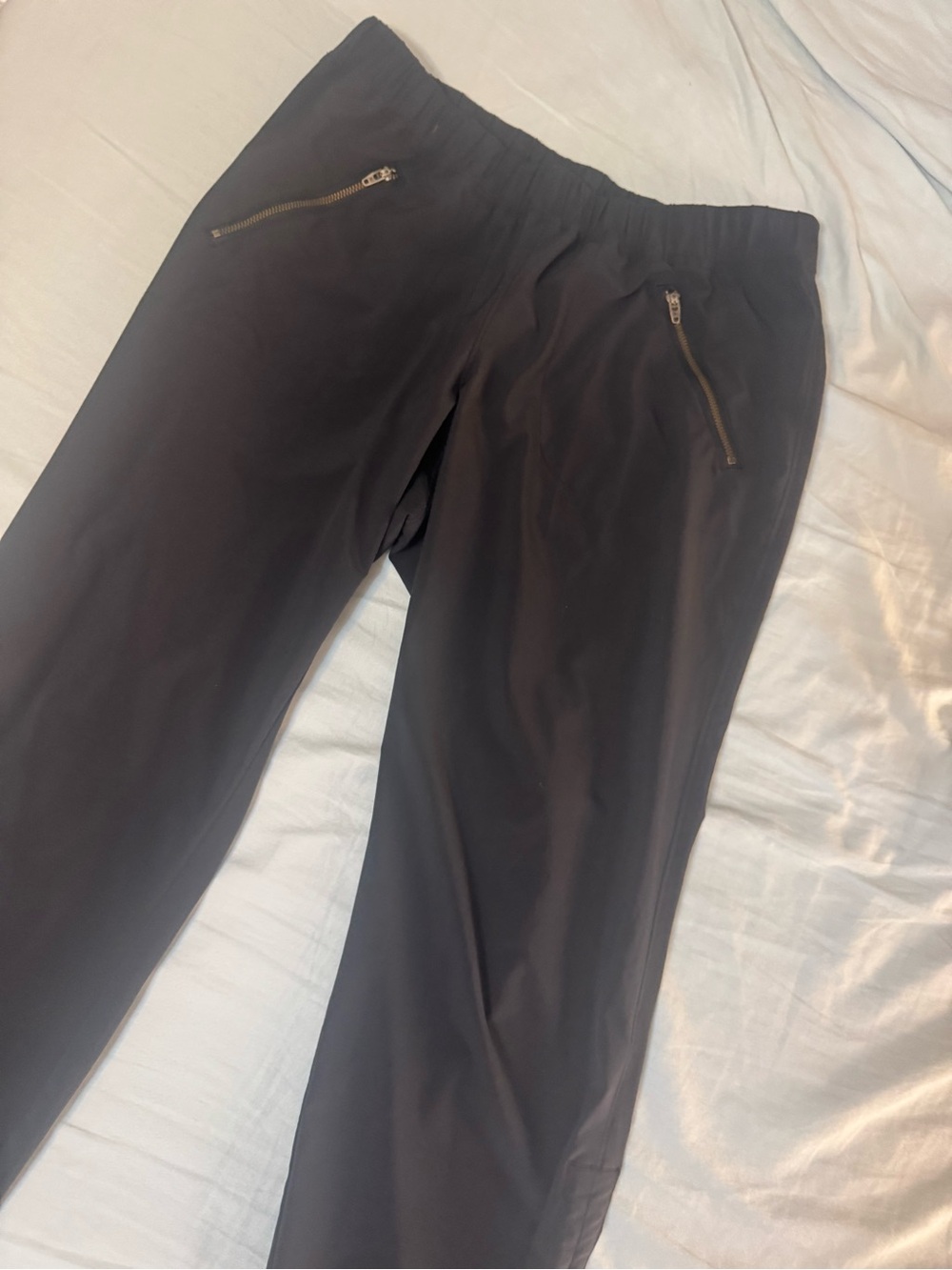 Athleta black Zip-Pocket Joggers